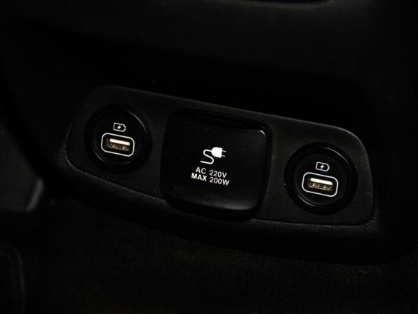 Hyundai Santa Fe IV Рестайлинг с пробегом 2021 года, цена 2 899 000 рублей, 118061 км, внедорожник, Автокод Объявления