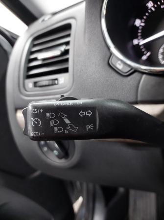 Skoda Yeti I Рестайлинг с пробегом 2015 года, цена 1 330 000 рублей, 196000 км, внедорожник, Автокод Объявления