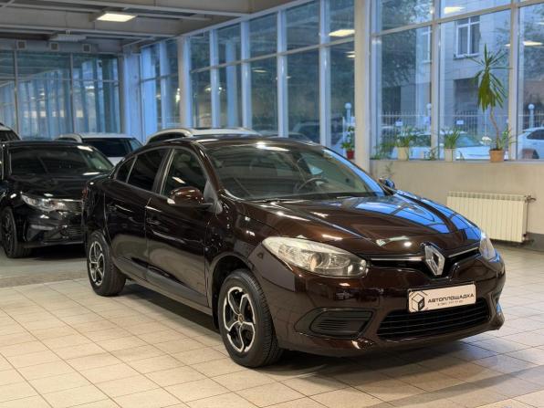 Renault Fluence I Рестайлинг с пробегом 2014 года, цена 749 000 рублей, 221131 км, седан, Автокод Объявления