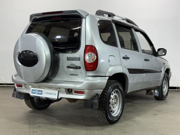 Chevrolet Niva I с пробегом 2007 года, цена 240 000 рублей, 131471 км, внедорожник, Автокод Объявления