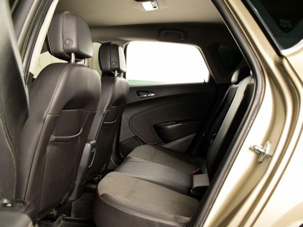 Opel Astra J с пробегом 2012 года, цена 560 995 рублей, 165521 км, хэтчбек, Автокод Объявления