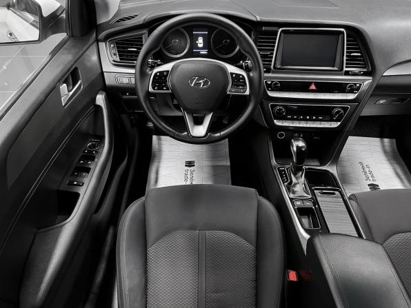 Hyundai Sonata VII (LF) Рестайлинг с пробегом 2018 года, цена 1 620 000 рублей, 167551 км, седан, Автокод Объявления