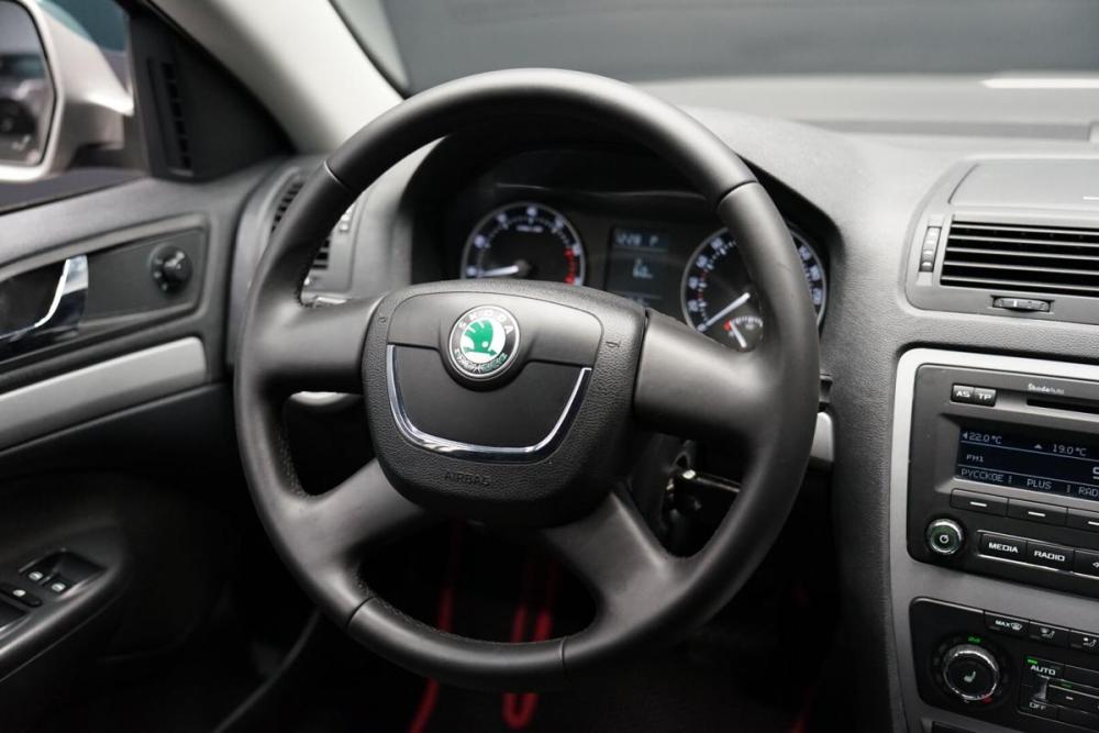 Skoda Octavia II (A5) Рестайлинг Крым  - изображение 12