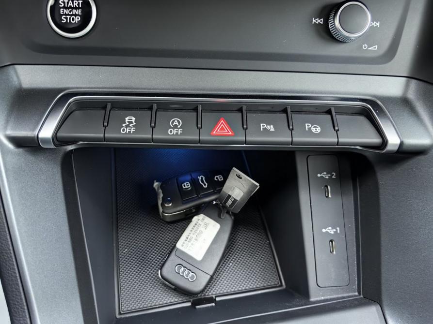 Audi Q3 II (F3) Нижнекамск  - изображение 22