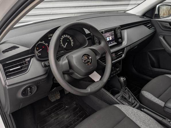 Skoda Rapid II с пробегом 2022 года, цена 1 750 000 рублей, 47364 км, лифтбек, Автокод Объявления