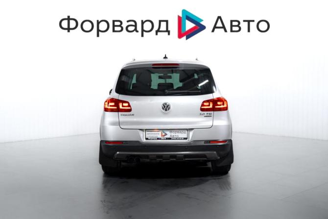 Volkswagen Tiguan I Рестайлинг с пробегом 2012 года, цена 1 377 900 рублей, 198001 км, внедорожник, Автокод Объявления