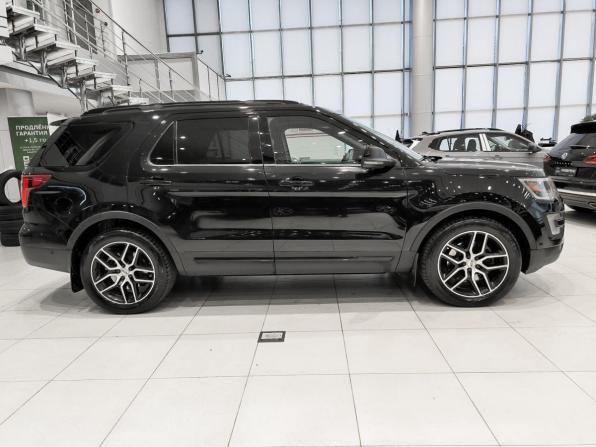 Ford Explorer V Рестайлинг с пробегом 2017 года, цена 2 690 000 рублей, 214786 км, внедорожник, Автокод Объявления