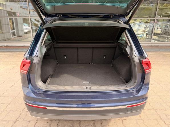 Volkswagen Tiguan II с пробегом 2017 года, цена 2 200 000 рублей, 208511 км, внедорожник, Автокод Объявления