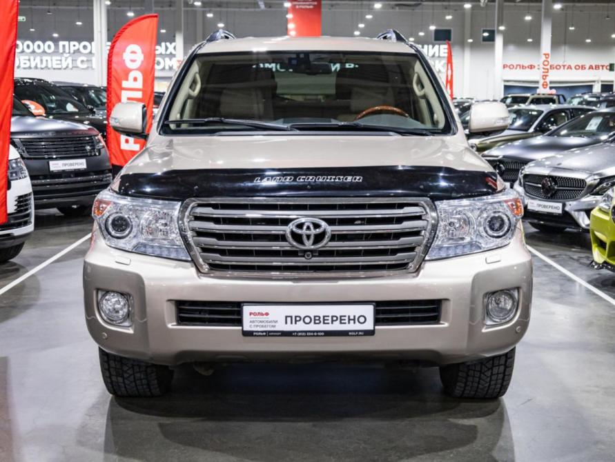Toyota Land Cruiser 200 Series Рестайлинг 1 Санкт-Петербург  - изображение 3