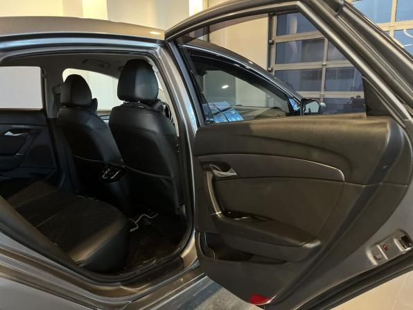 Hyundai i40 I Рестайлинг с пробегом 2015 года, цена 1 215 000 рублей, 264388 км, седан, Автокод Объявления