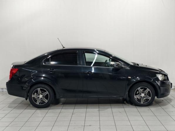 Chevrolet Aveo II с пробегом 2015 года, цена 689 100 рублей, 155781 км, седан, Автокод Объявления