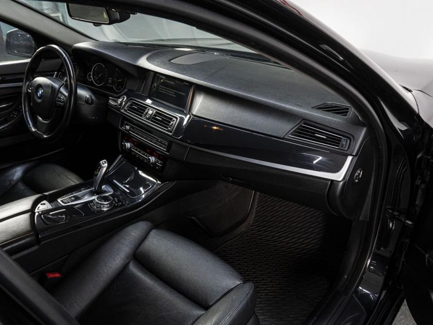 BMW 5 серии VI (F10/F11/F07) Рестайлинг Тюмень  - изображение 16