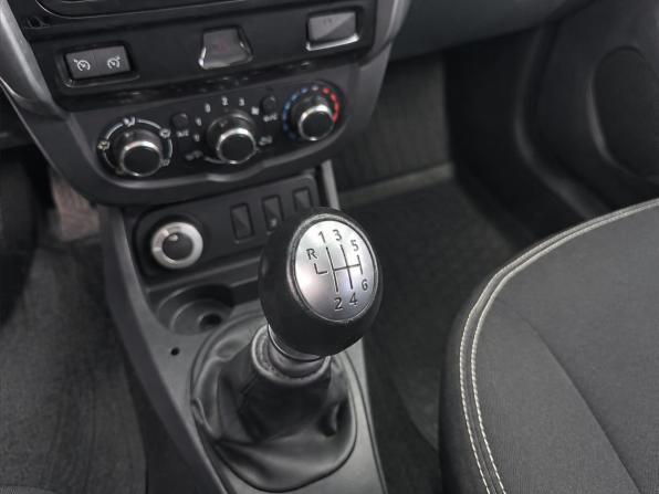 Renault Duster I Рестайлинг с пробегом 2015 года, цена 1 349 000 рублей, 160000 км, внедорожник, Автокод Объявления
