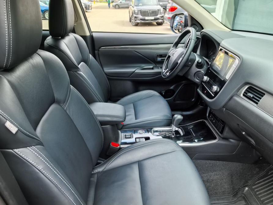 Mitsubishi Outlander III Рестайлинг 3 Москва  - изображение 12