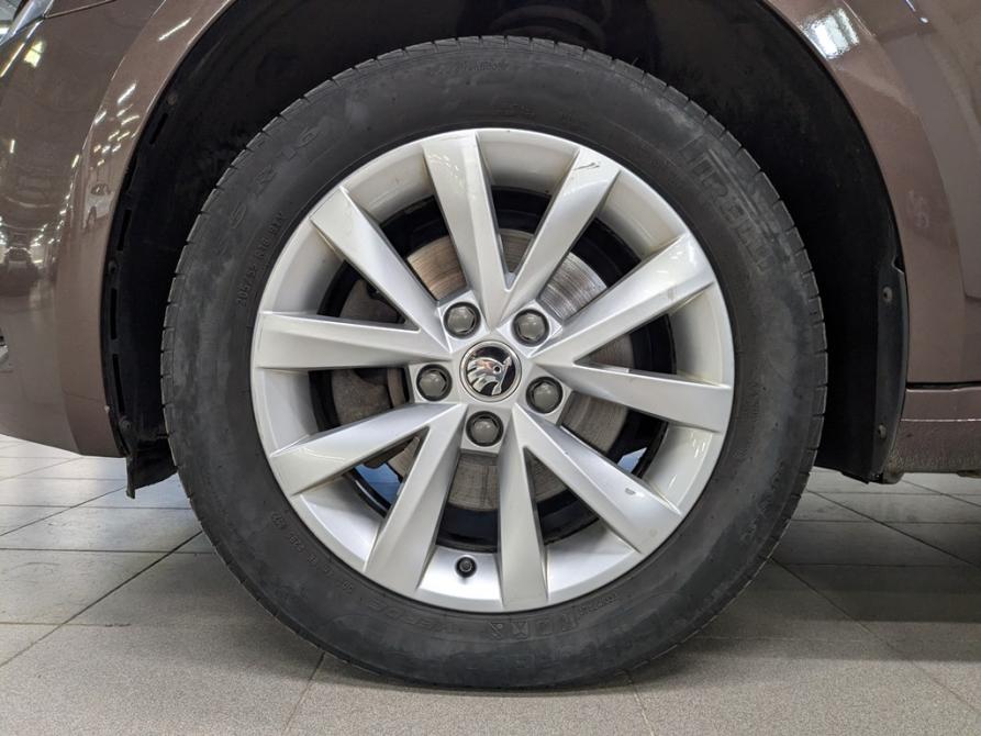 Skoda Octavia III (A7) Рестайлинг Москва  - изображение 7