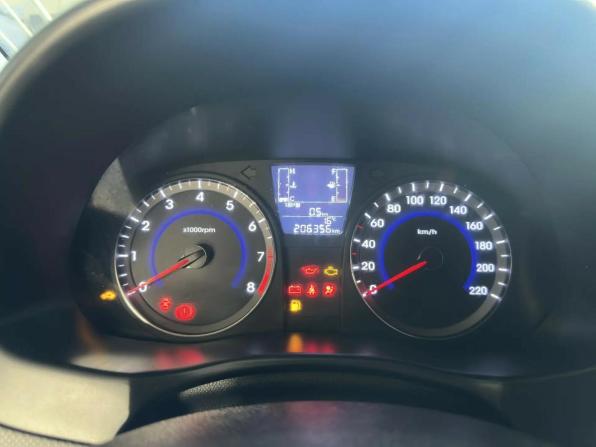Hyundai Solaris I Рестайлинг с пробегом 2014 года, цена 768 000 рублей, 206000 км, седан, Автокод Объявления