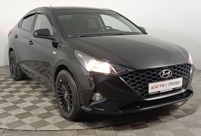 Hyundai Solaris II Рестайлинг с пробегом 2021 года, цена 1 600 000 рублей, 84640 км, седан, Автокод Объявления