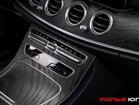 Mercedes-Benz E-Класс V (W213 S213 C238) Рестайлинг с пробегом 2021 года, цена 4 138 000 рублей, 90392 км, седан, Автокод Объявления