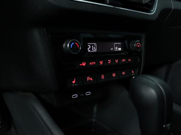 Volkswagen Polo VI с пробегом 2020 года, цена 1 549 000 рублей, 136500 км, лифтбек, Автокод Объявления