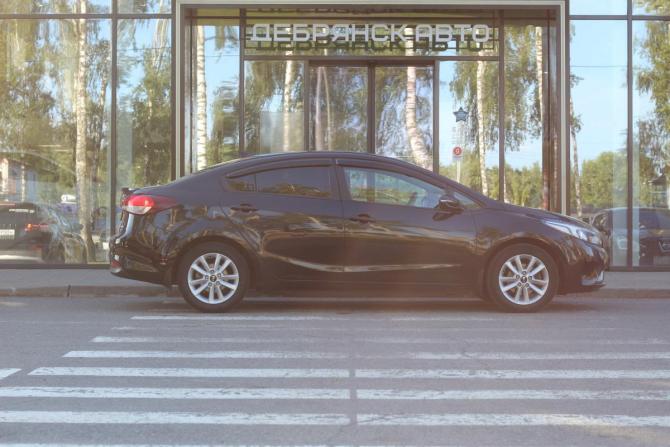 Kia Cerato III Рестайлинг (Classic) с пробегом 2019 года, цена 1 795 000 рублей, 106442 км, седан, Автокод Объявления