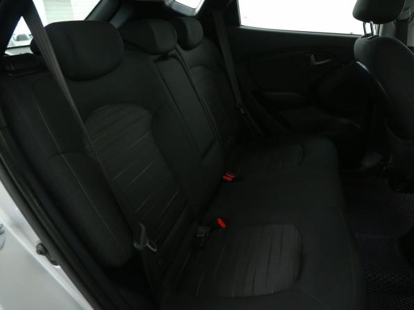 Hyundai ix35 I Рестайлинг с пробегом 2015 года, цена 1 398 000 рублей, 87200 км, внедорожник, Автокод Объявления