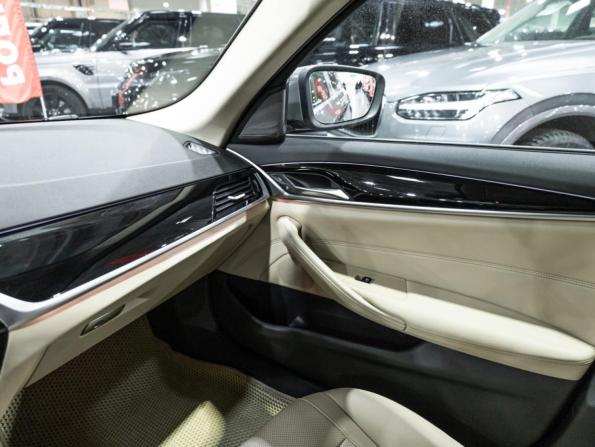 BMW 5 серии VII (G30/G31/G38) Рестайлинг с пробегом 2021 года, цена 3 267 000 рублей, 117000 км, седан, Автокод Объявления