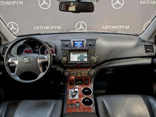 Toyota Highlander II (XU40) Рестайлинг с пробегом 2011 года, цена 2 450 000 рублей, 132600 км, внедорожник, Автокод Объявления