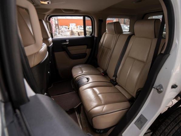 Hummer H3 с пробегом 2009 года, цена 1 750 000 рублей, 210860 км, внедорожник, Автокод Объявления