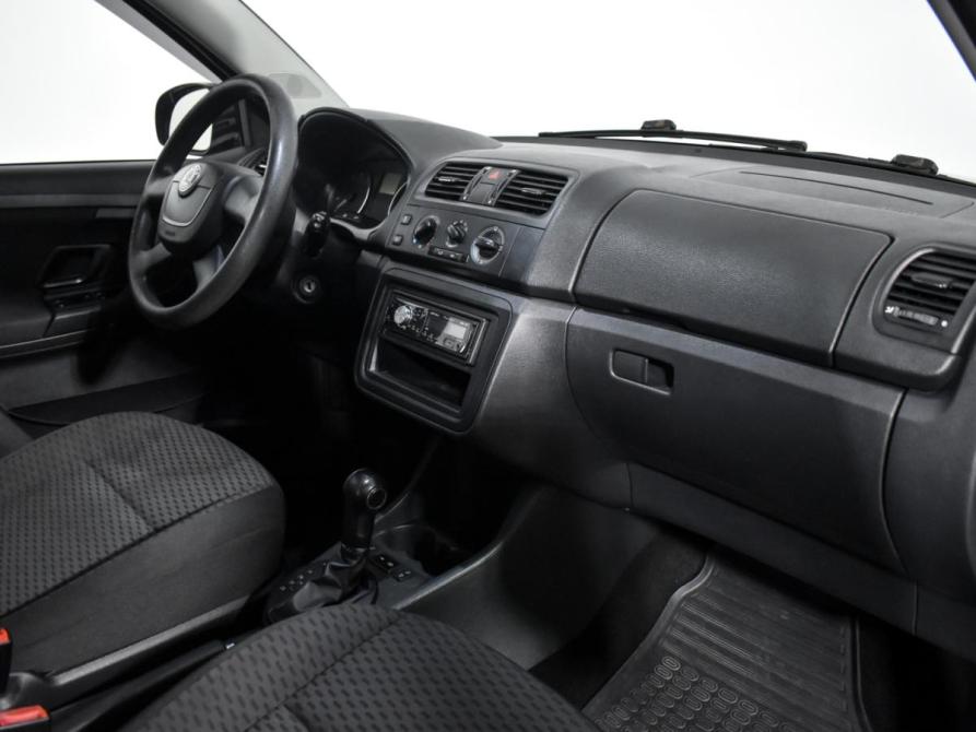 Skoda Fabia II Рестайлинг Санкт-Петербург  - изображение 18
