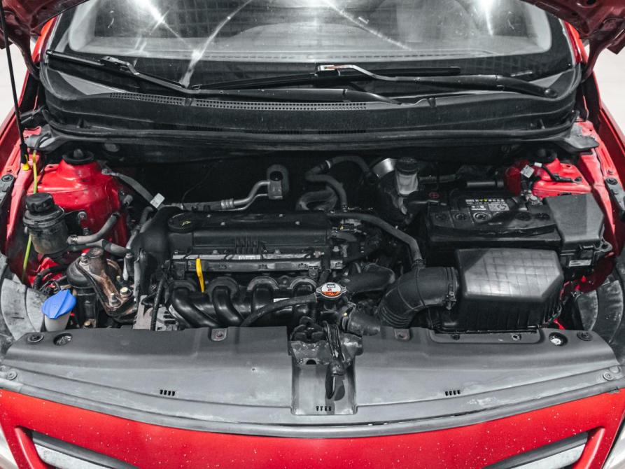 Hyundai Solaris I Рестайлинг Екатеринбург  - изображение 4