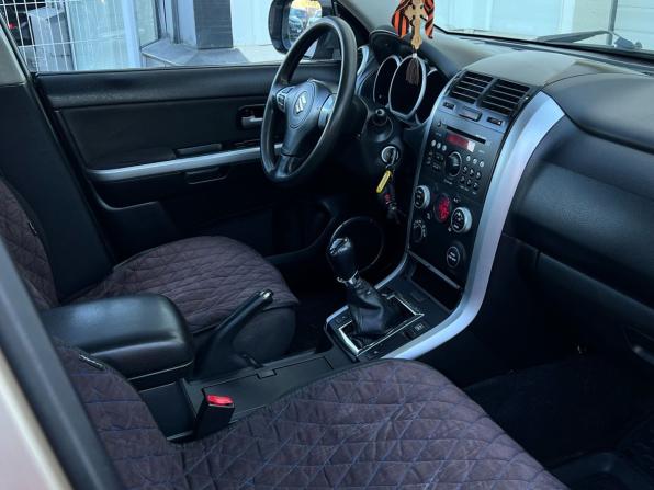 Suzuki Grand Vitara II Рестайлинг с пробегом 2008 года, цена 940 000 рублей, 311000 км, внедорожник, Автокод Объявления