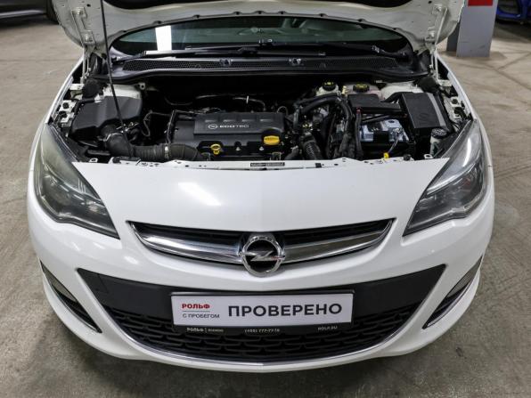 Opel Astra J Рестайлинг с пробегом 2012 года, цена 729 000 рублей, 220000 км, хэтчбек, Автокод Объявления