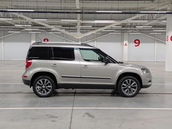 Skoda Yeti I Рестайлинг с пробегом 2016 года, цена 1 240 000 рублей, 163046 км, внедорожник, Автокод Объявления