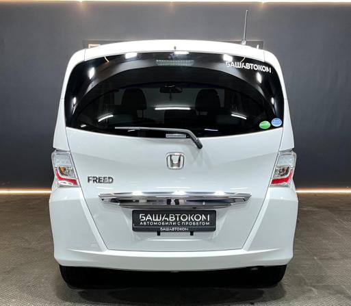 Honda Freed I Рестайлинг с пробегом 2014 года, цена 1 105 000 рублей, 229171 км, компактвэн, Автокод Объявления