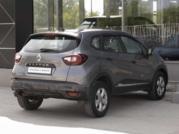 Renault Kaptur I с пробегом 2017 года, цена 985 000 рублей, 214784 км, внедорожник, Автокод Объявления