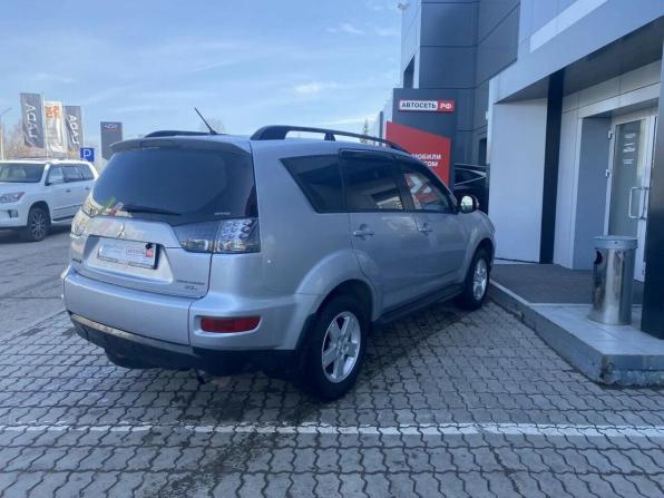Mitsubishi Outlander II Рестайлинг с пробегом 2011 года, цена 970 000 рублей, 228687 км, внедорожник, Автокод Объявления
