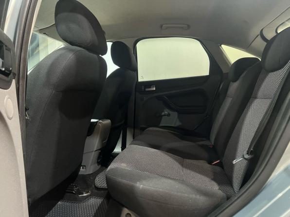 Ford Focus II Рестайлинг с пробегом 2010 года, цена 469 900 рублей, 318000 км, хэтчбек, Автокод Объявления
