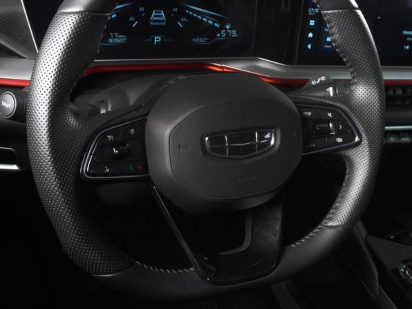 Geely Coolray I Рестайлинг с пробегом 2024 года, цена 2 429 000 рублей, 18392 км, внедорожник, Автокод Объявления