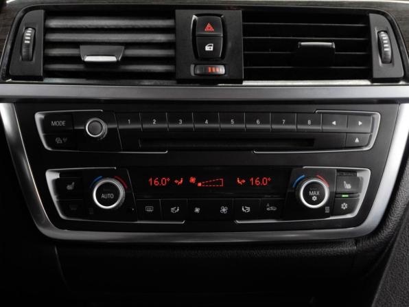 BMW 3 серии VI (F3x) с пробегом 2012 года, цена 1 800 000 рублей, 222734 км, седан, Автокод Объявления