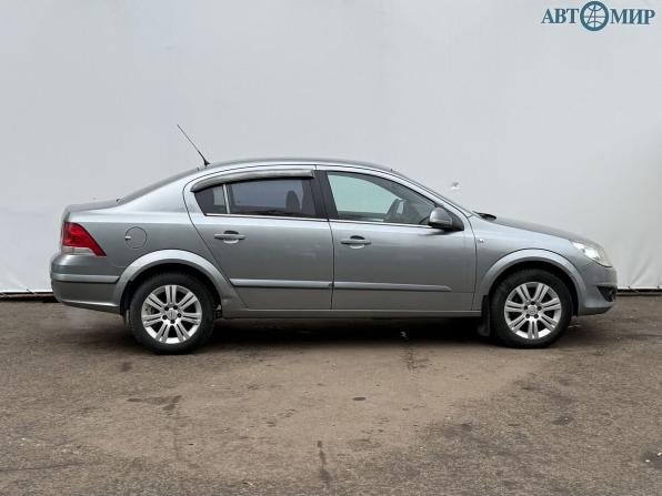 Opel Astra H Рестайлинг с пробегом 2012 года, цена 575 000 рублей, 217286 км, седан, Автокод Объявления