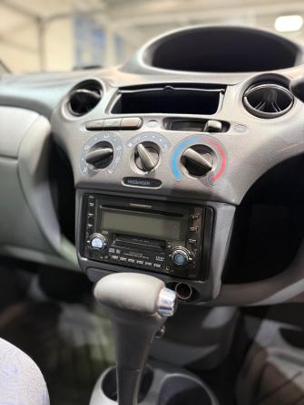 Toyota Vitz I (P10) с пробегом 2002 года, цена 349 000 рублей, 262401 км, хэтчбек, Автокод Объявления