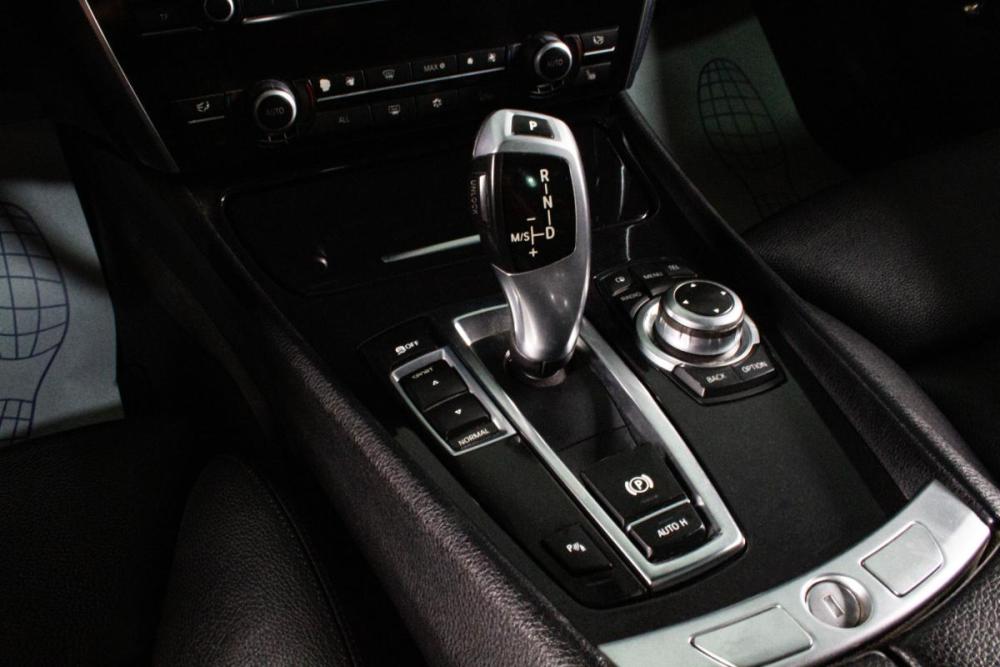 BMW 5 серии VI (F10/F11/F07) Сургут  - изображение 15