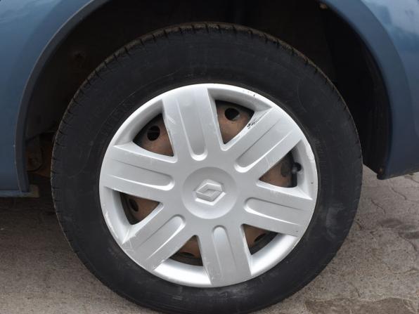 Renault Logan I Рестайлинг с пробегом 2013 года, цена 440 000 рублей, 208473 км, седан, Автокод Объявления