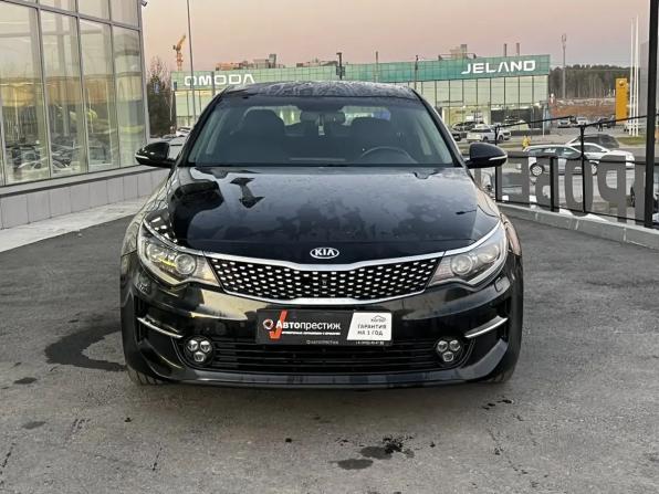 Kia Optima IV Рестайлинг с пробегом 2018 года, цена 1 995 000 рублей, 136665 км, седан, Автокод Объявления