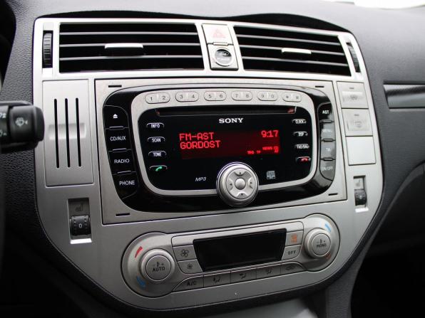 Ford Kuga I с пробегом 2011 года, цена 899 000 рублей, 148433 км, внедорожник, Автокод Объявления