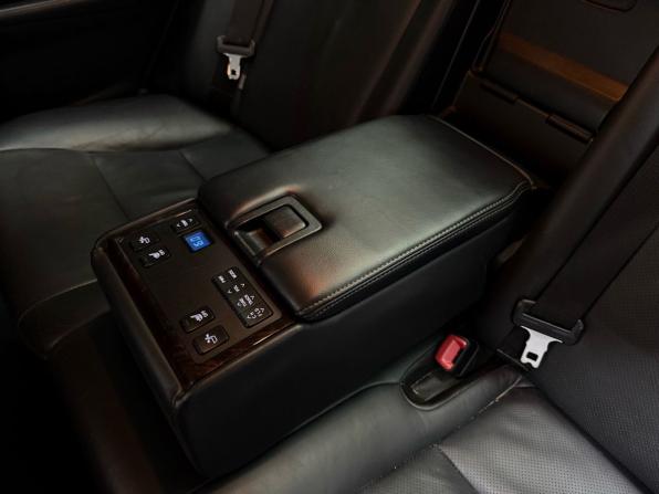 Toyota Camry VII (XV50) Рестайлинг с пробегом 2015 года, цена 2 329 000 рублей, 111559 км, седан, Автокод Объявления