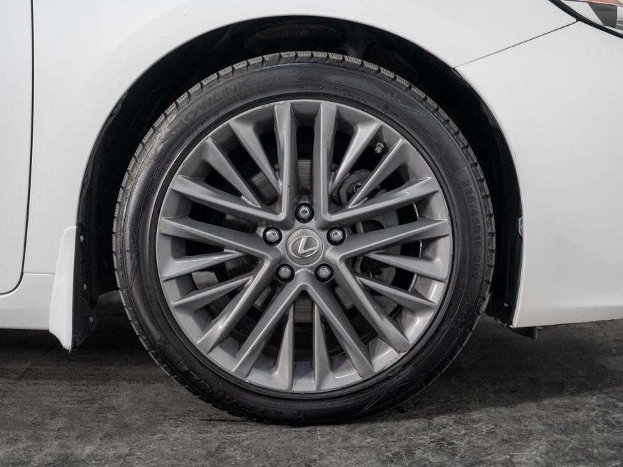 Lexus ES VI Иркутск  - изображение 24