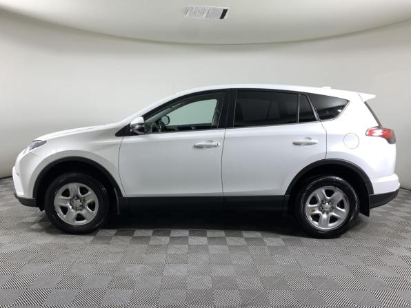 Toyota RAV4 IV (XA40) Рестайлинг с пробегом 2018 года, цена 2 180 000 рублей, 109366 км, внедорожник, Автокод Объявления