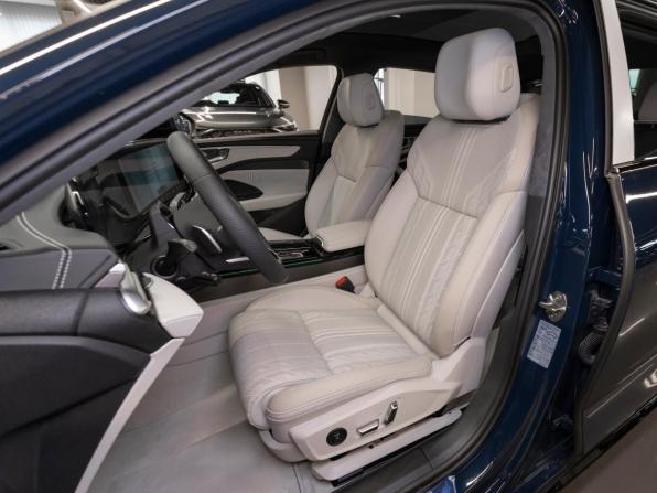 Audi A6 VI (C9) с пробегом 2026 года, цена 8 600 000 рублей, 55 км, седан, Автокод Объявления