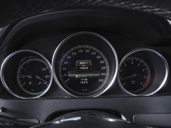 Mercedes-Benz C-Класс III (W204) Рестайлинг с пробегом 2011 года, цена 1 319 000 рублей, 196670 км, седан, Автокод Объявления